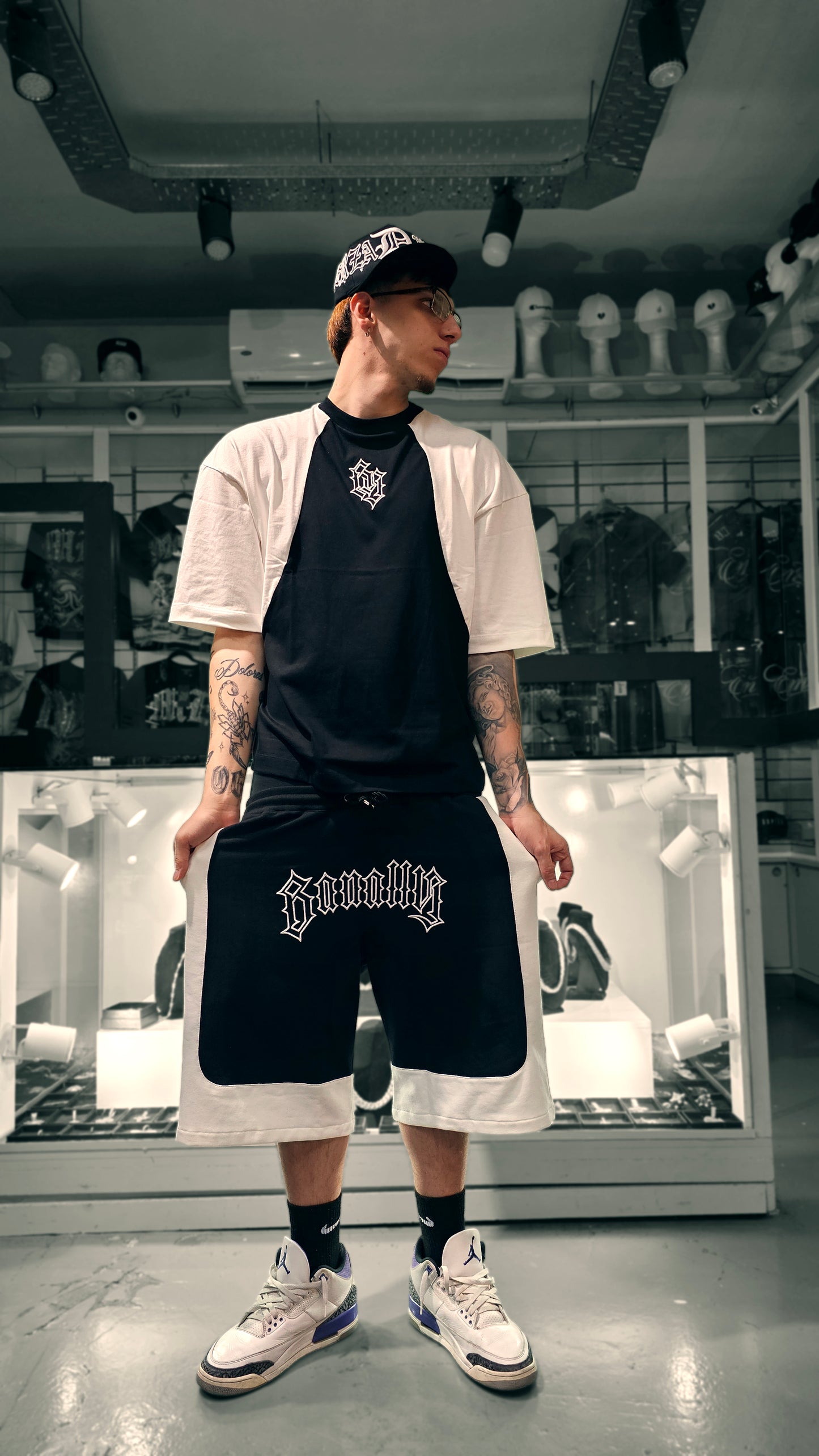 Short BANALLY Combinado - Blanco y Negro