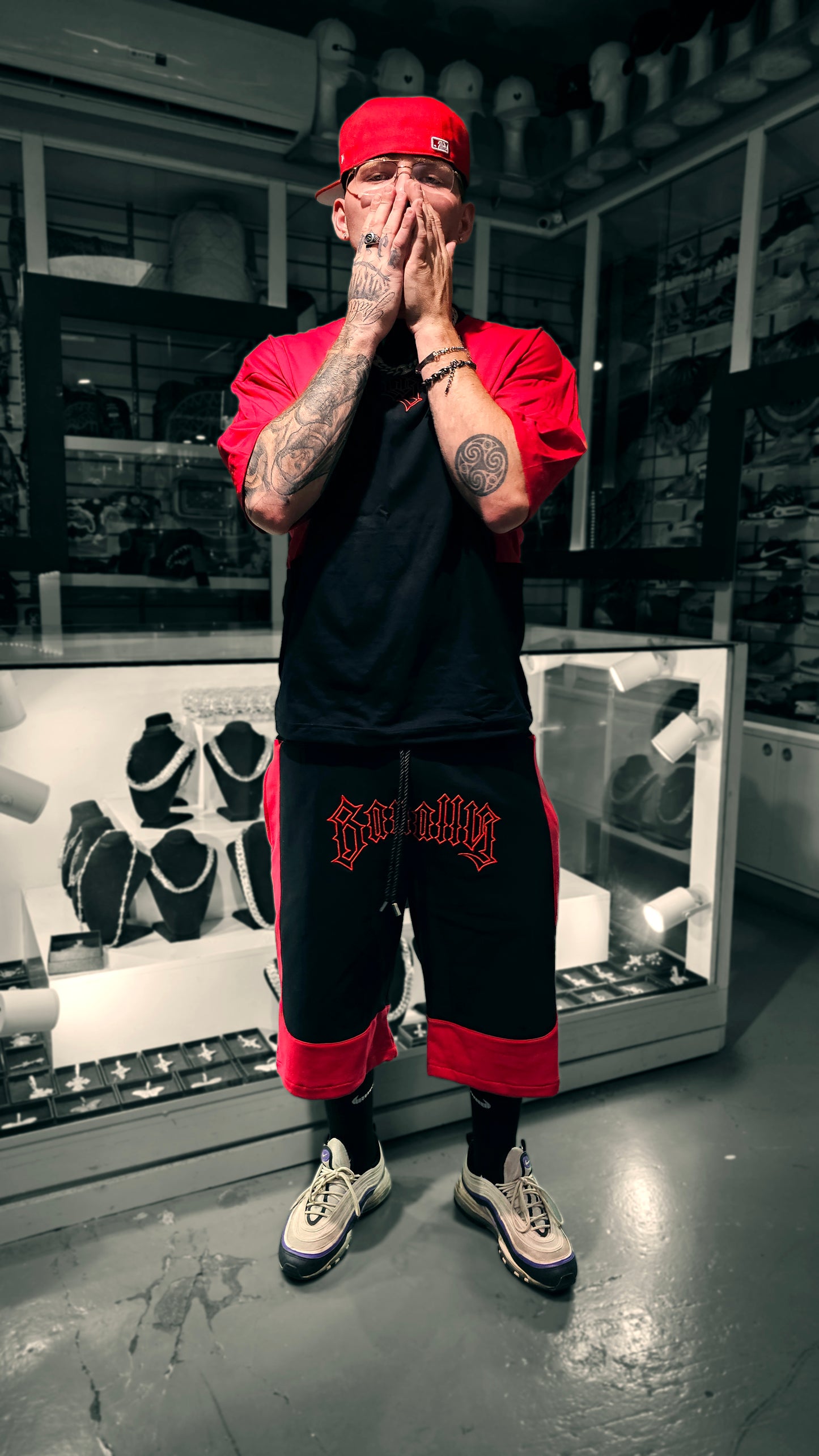 Short BANALLY Combinado - Rojo y Negro