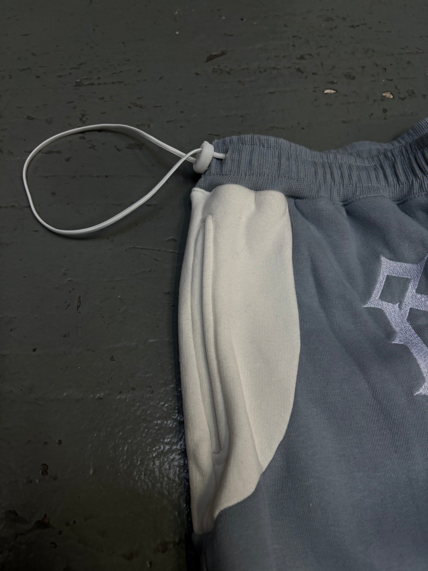 BANALLY ¨URBAN CLOUD¨ TRACKSUIT - DOLPHIN