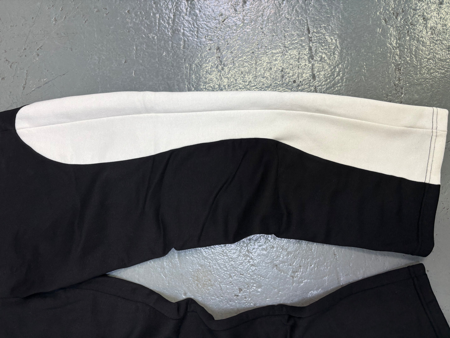 BANALLY ¨URBAN CLOUD¨ TRACKSUIT - BLACK