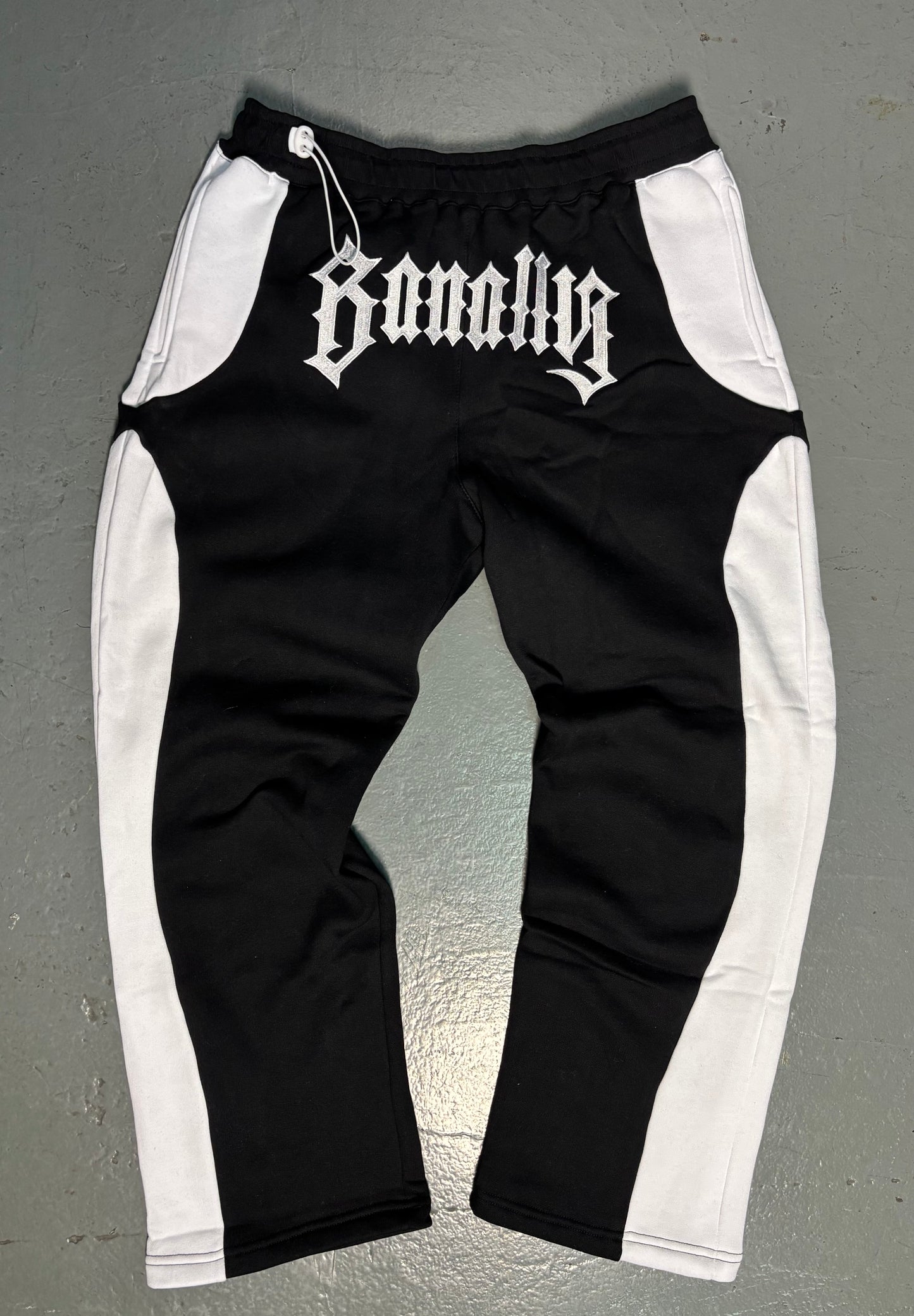 "URBAN CLOUD" PANTS 2.0 - BLACK