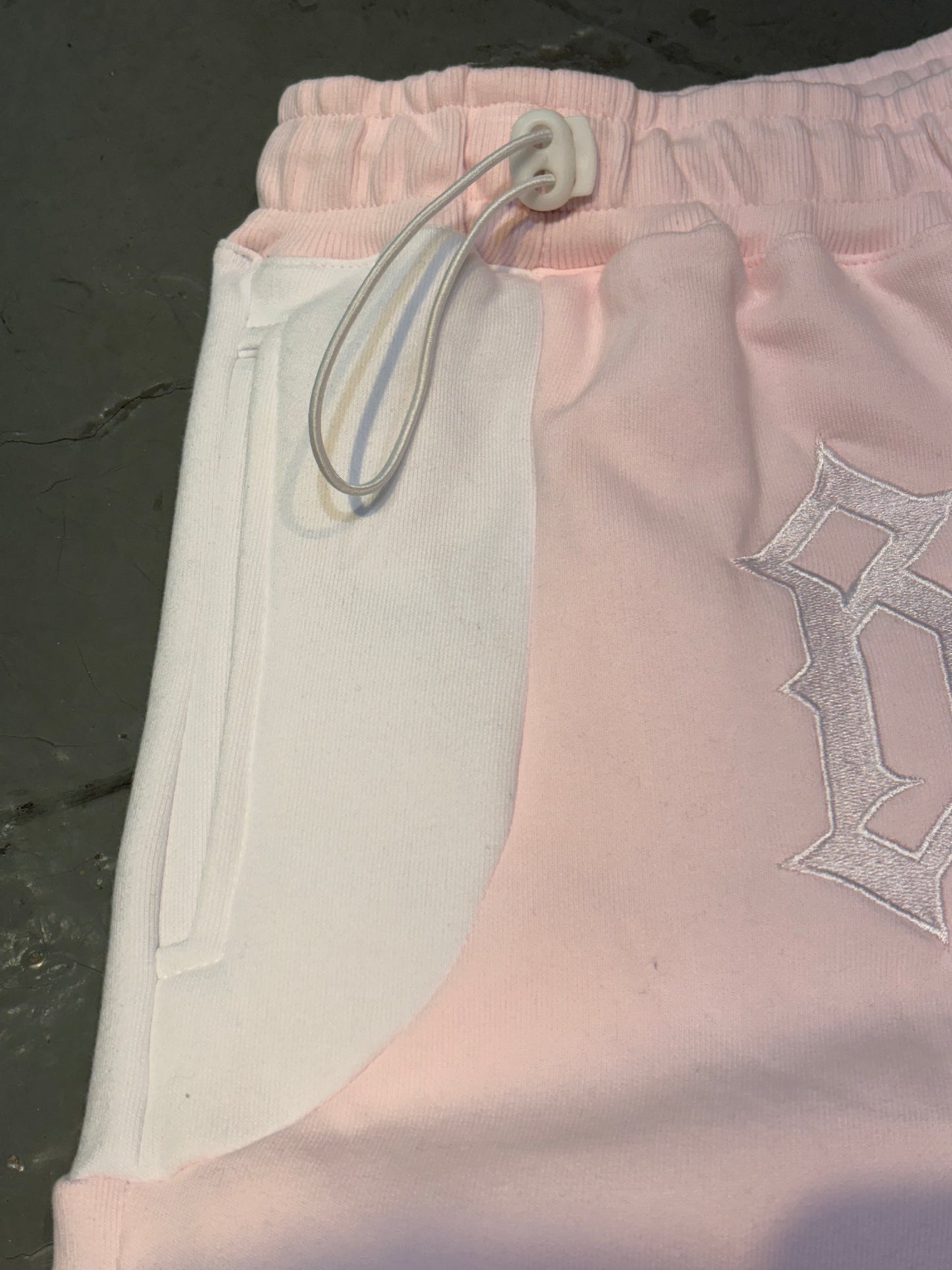 "URBAN CLOUD" PANTS 2.0 - BUBBLE GUM